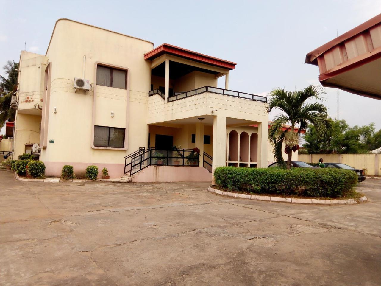 Royal Green Guest House Αμπεκούτα Εξωτερικό φωτογραφία